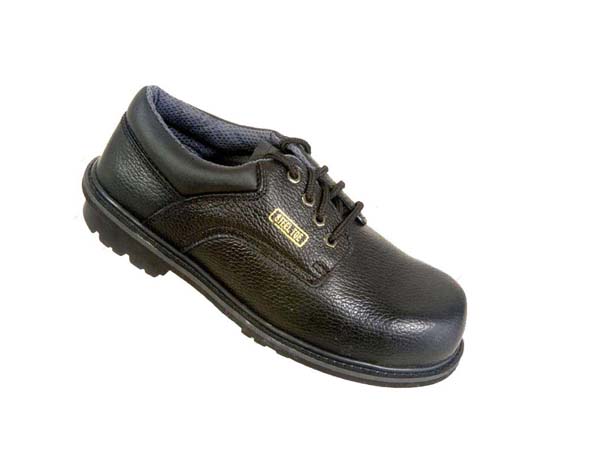 YLCE020 Oil Shoes